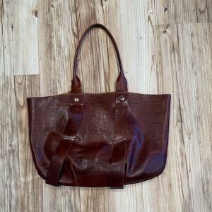 Clare v original Trop